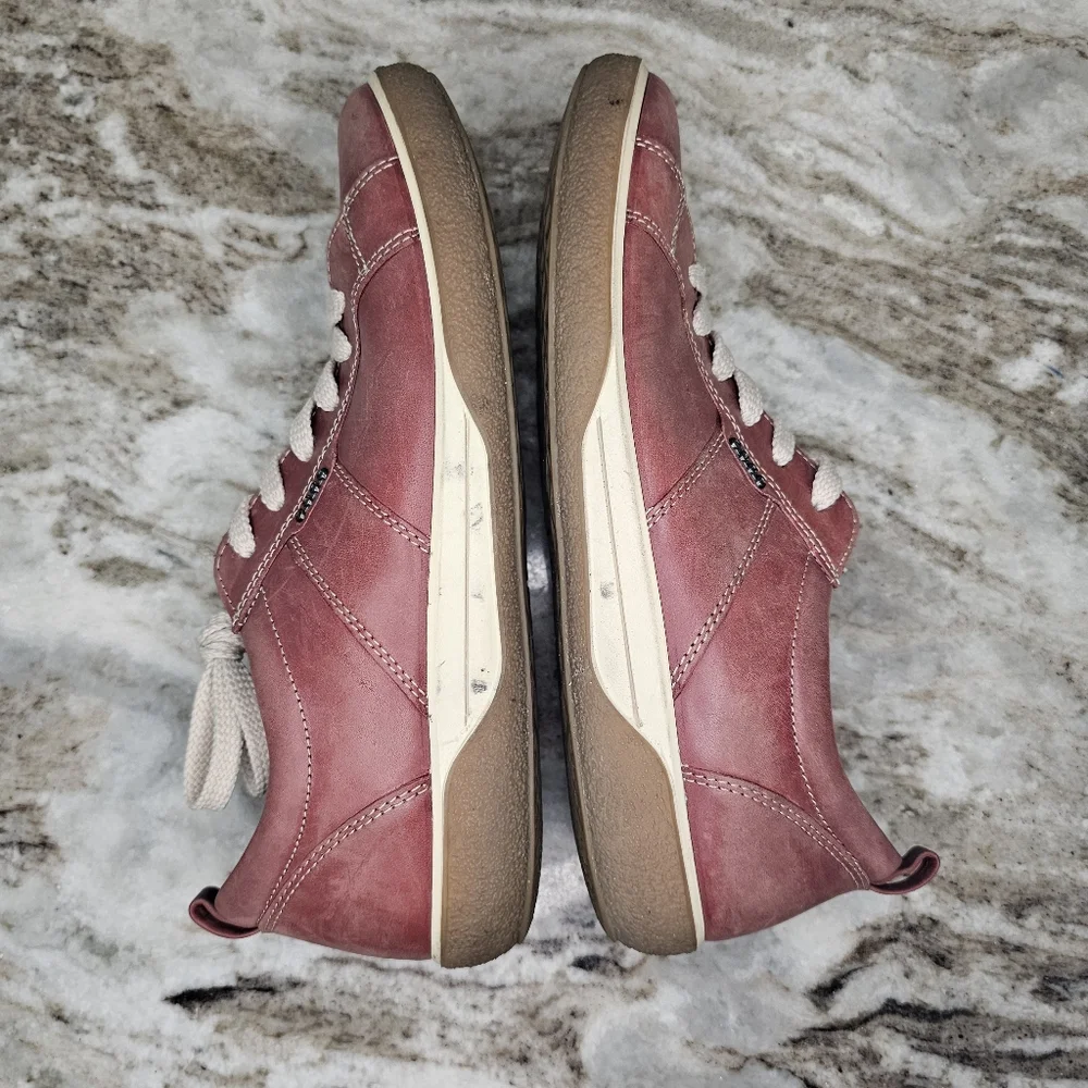 N/A ecco women